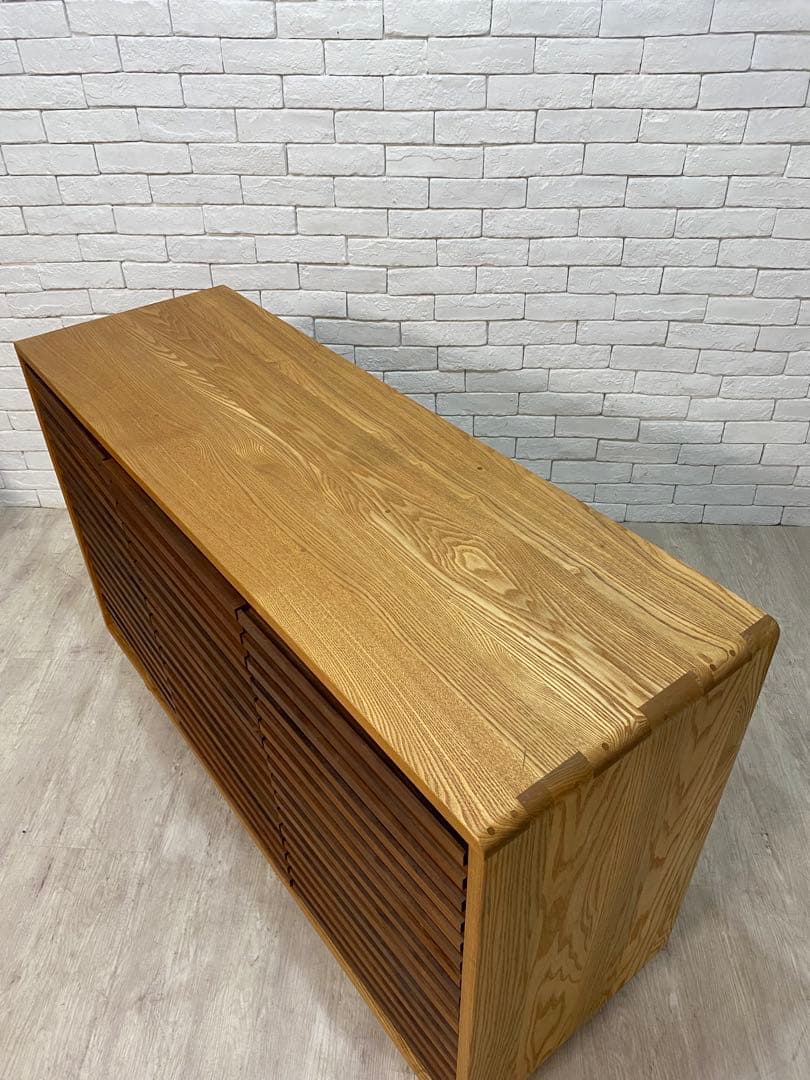 【東京都内23区配送無料】定価18万　アクタス　サイドボード　チェスト　収納　棚