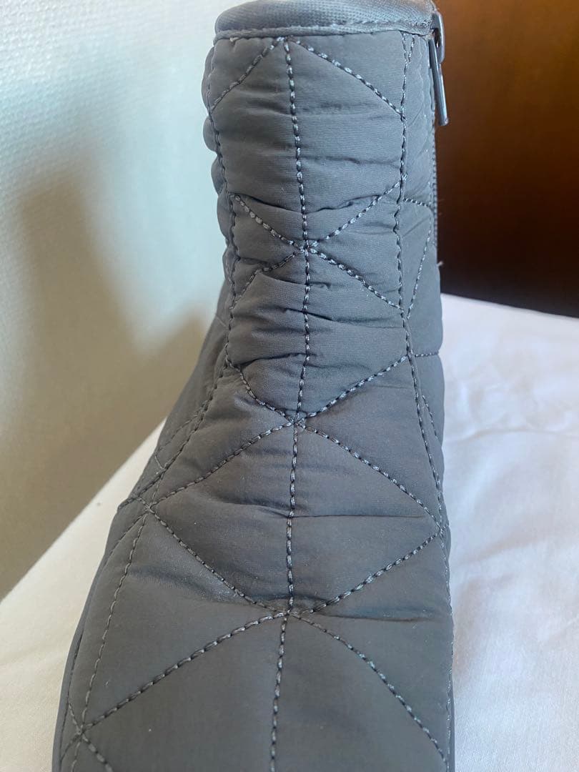 BOGS 防水キルテング　ウインターブーツ