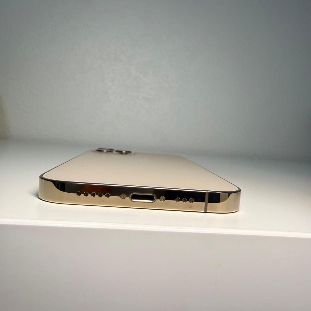 ケース付き！iPhone 12 Pro 128GB ゴールド SIMフリー