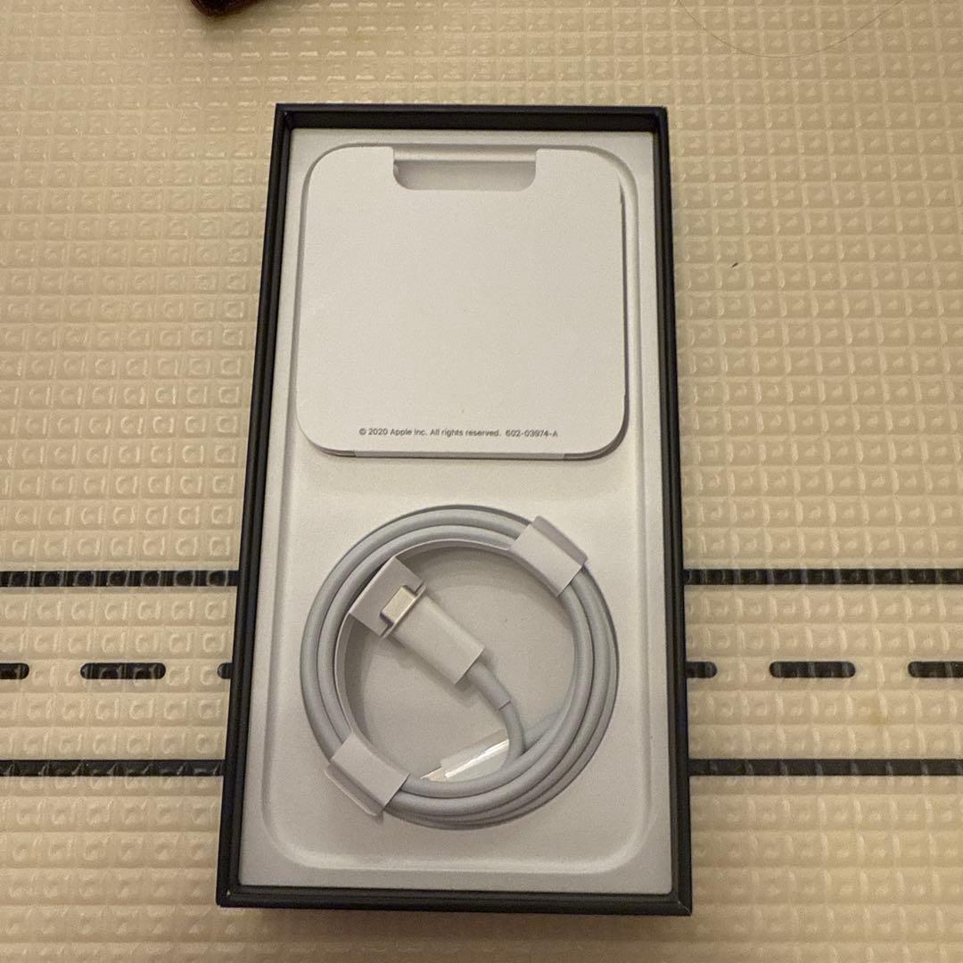 n*i様 iPhone 12pro 256GB 本体＋箱＋付属品付