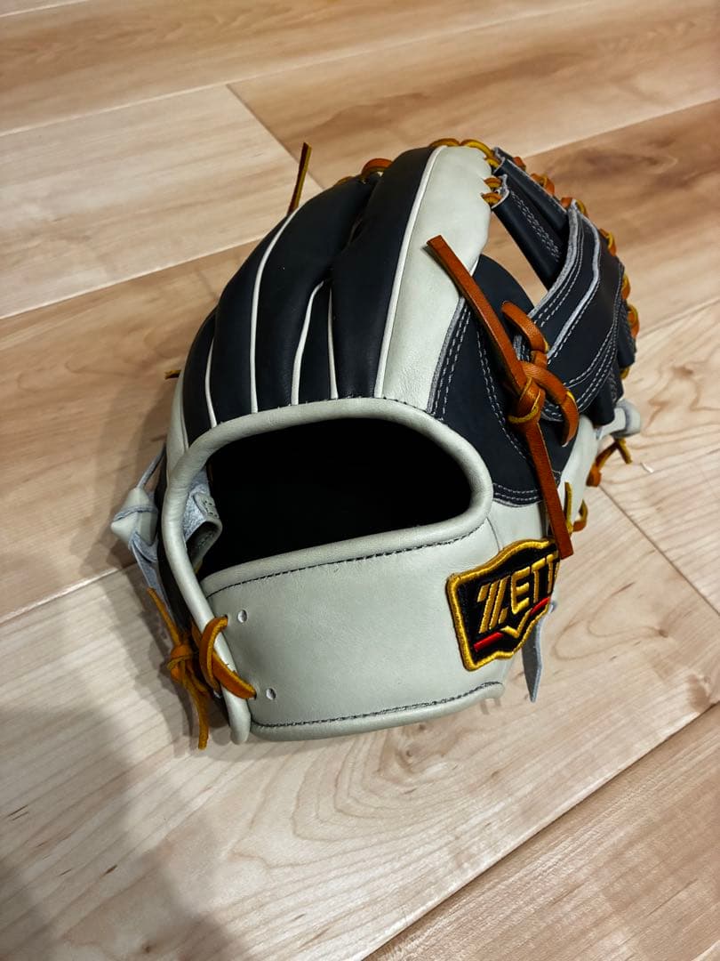 ZETT プロステイタス 軟式オーダーグローブ　内野手用　吉川モデル　新品未使用