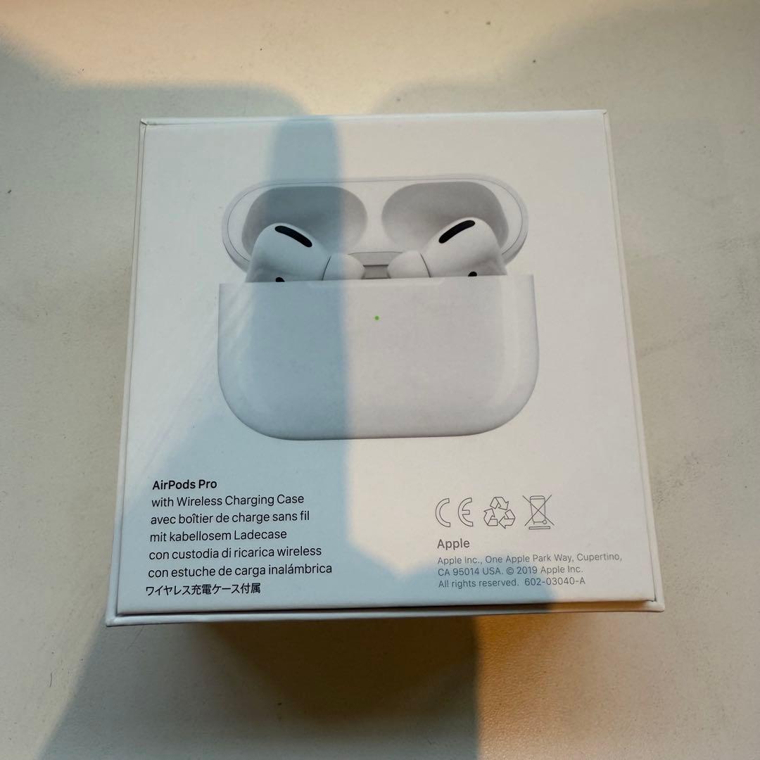 Apple AirPodspro エアポッズプロ 第一世代　保証期限切れ　箱無し