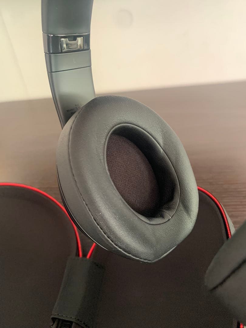 Beats Studio3 Wireless ヘッドフォン ほぼ未使用 美品