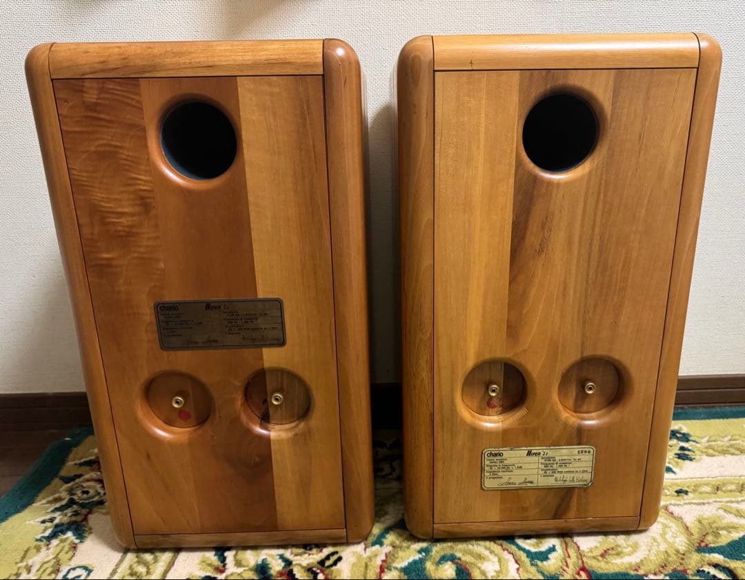 Chario Hiper 3X イタリア製　ブックシェルフ　3ウェイスピーカー