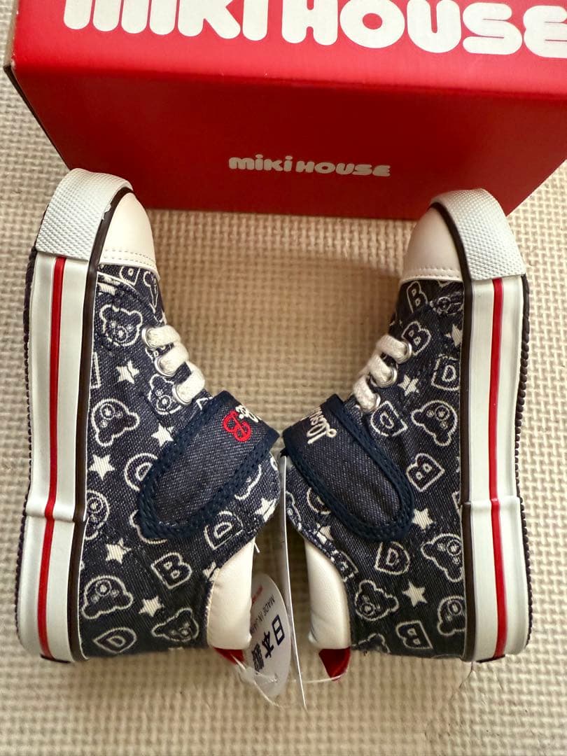 新品　日本製　ミキハウス　スニーカー　16