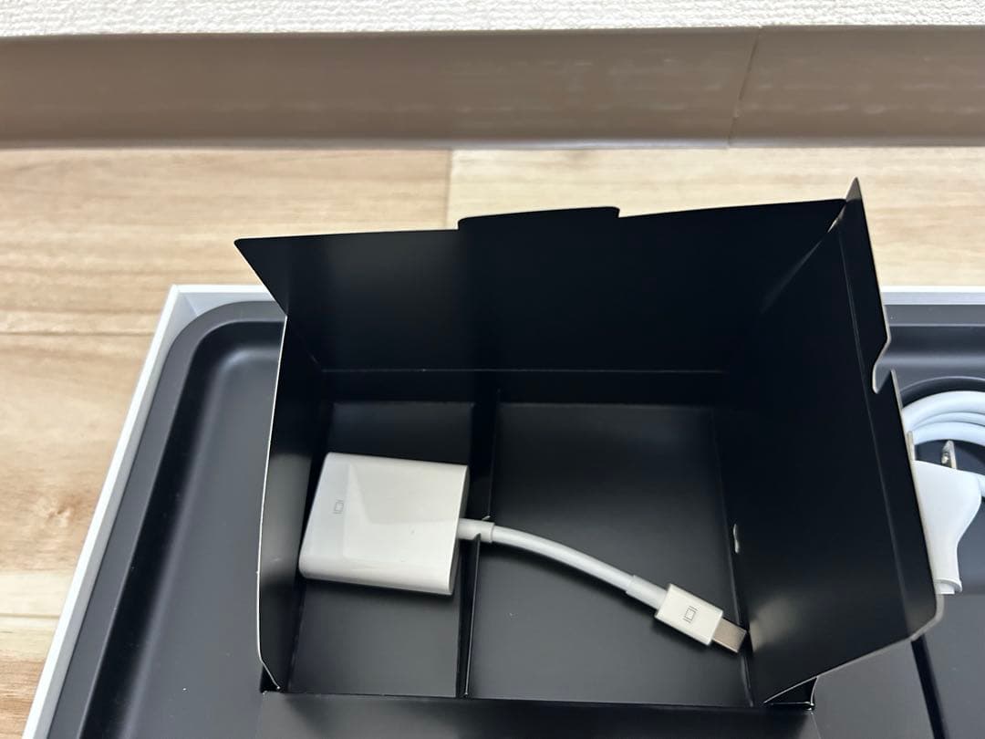 MacBook本体 MacBook Pro 13 2015 i7/16GB/SSD512GB