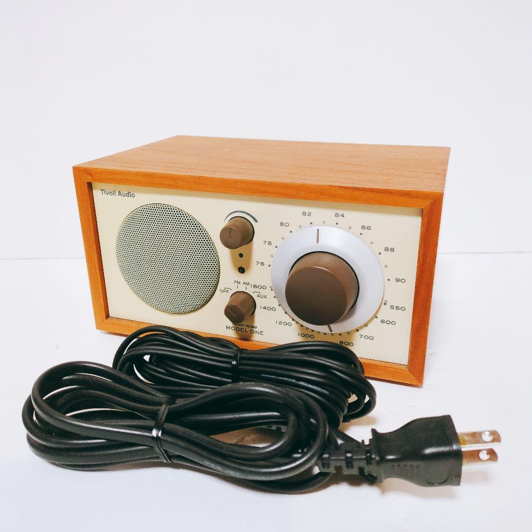 Tivoli audio model one ウォルナット/ベージュ
