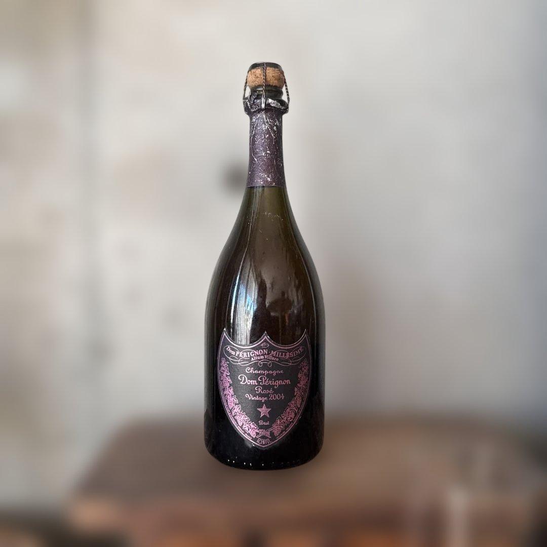 【未開栓】ドン・ペリニヨン ロゼ ヴィンテージ 2004（キャップシール剥がれ）