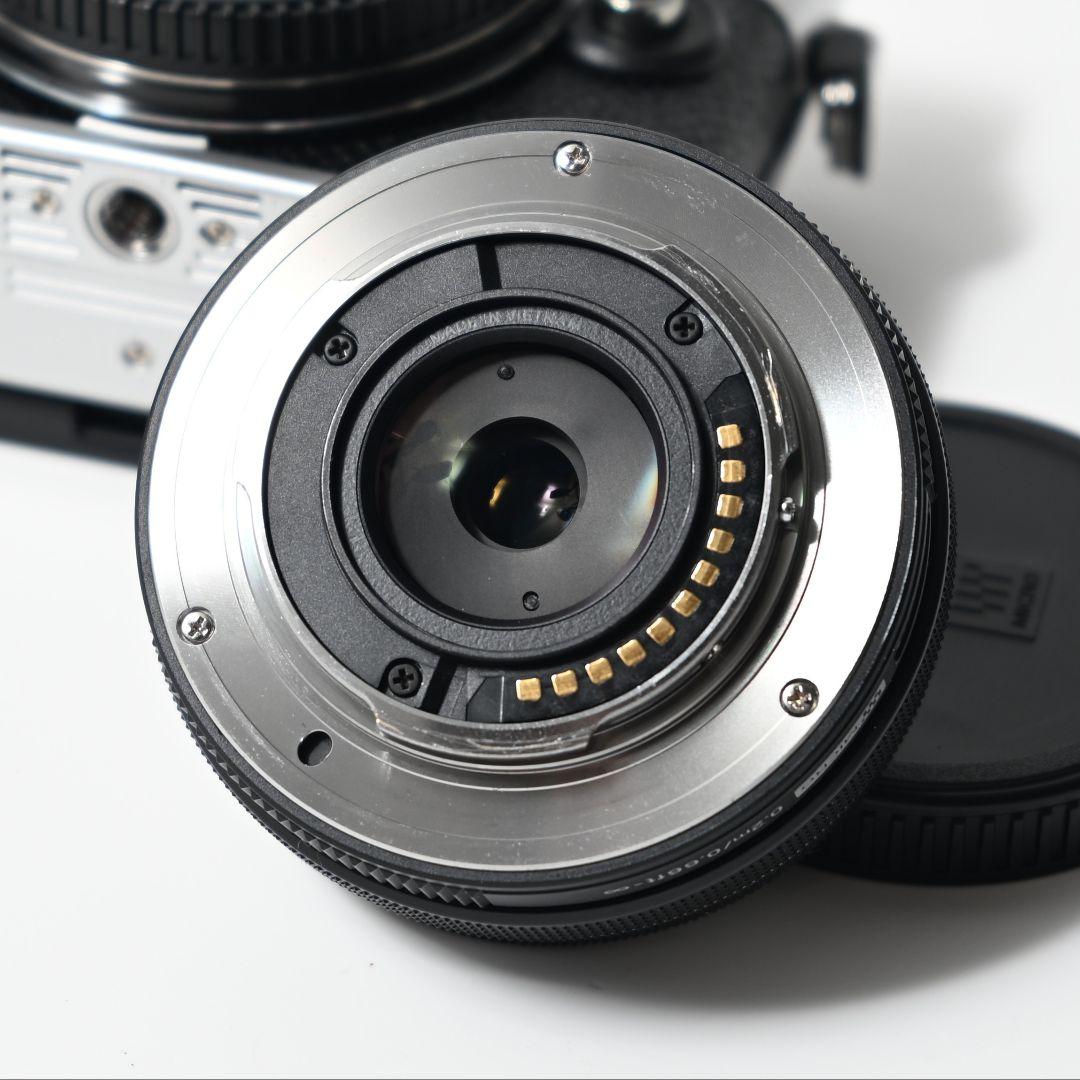 オリンパス OLYMPUS PEN E-P7 14-42mm EZレンズキット