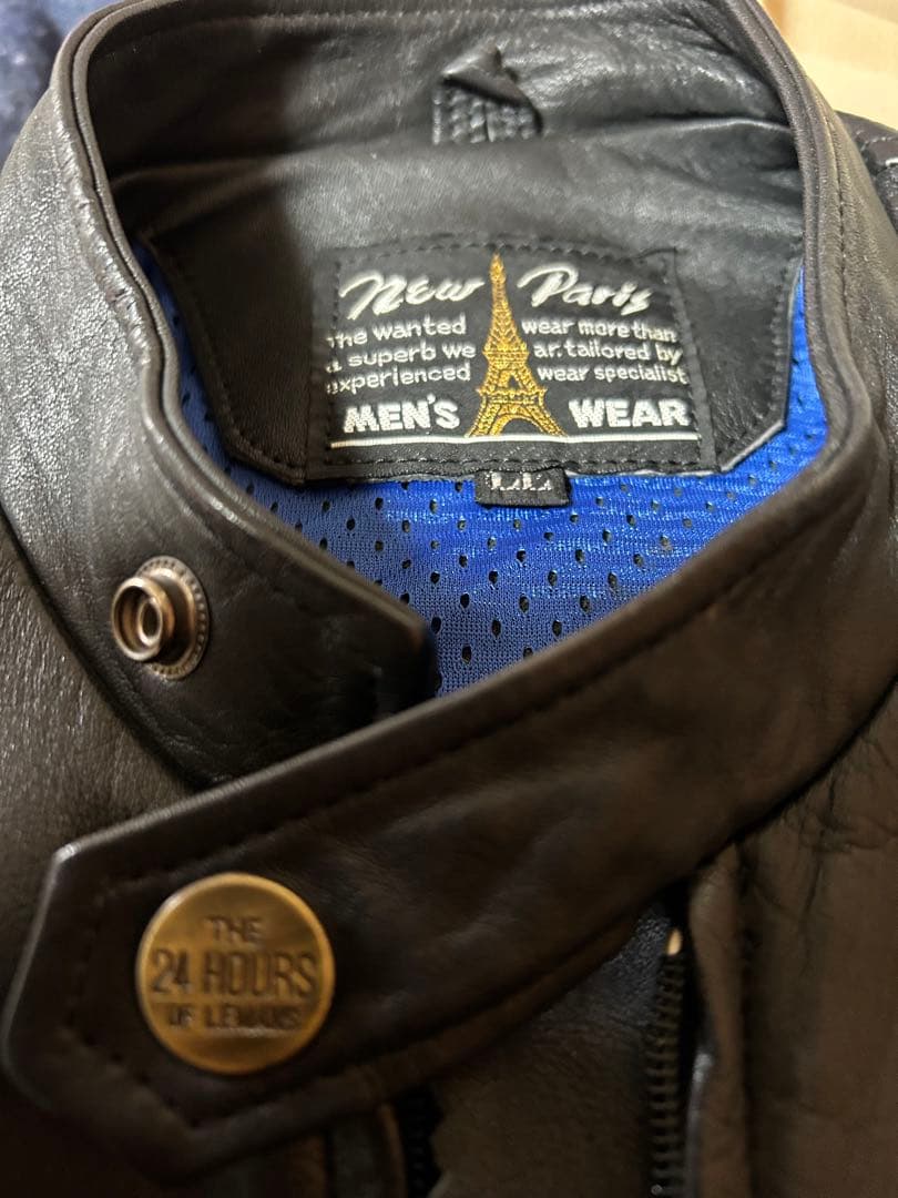 ブラックレザー バイクツナギ　膝パッド付き 革ツナギ レザースーツ 黒　美品