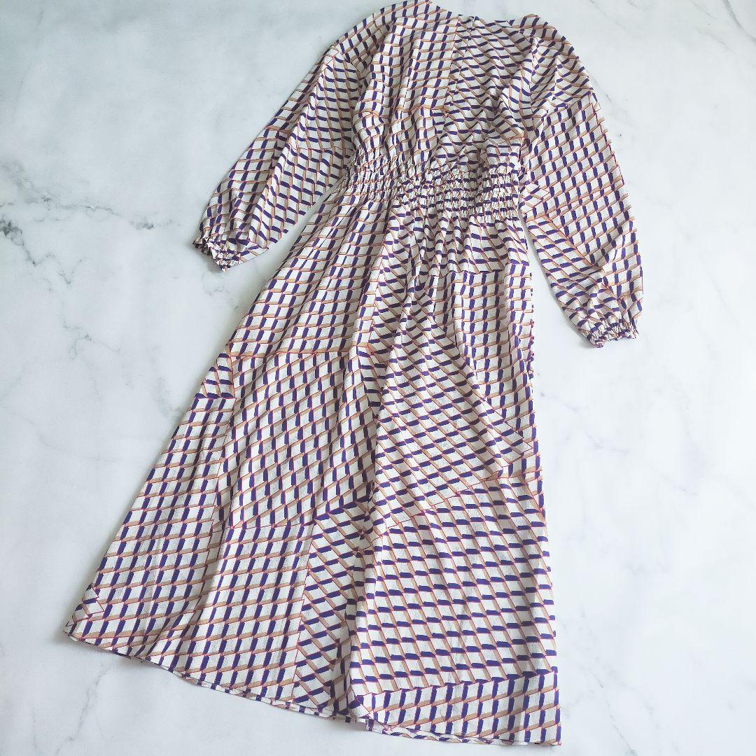 新品未使用　アルアバイル　バイヤスキカPTシャーリングワンピース　総柄　手洗い可