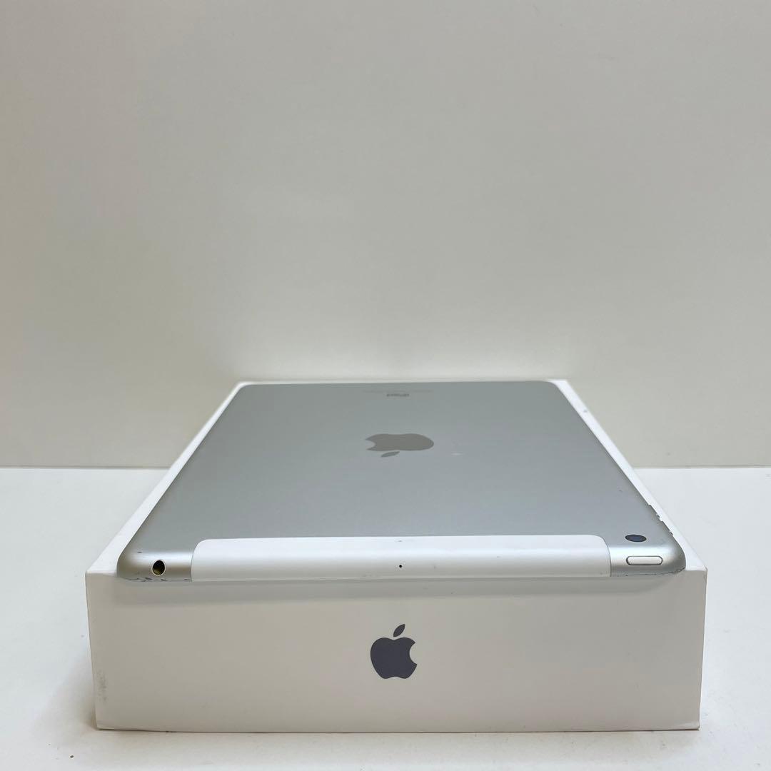 iPad 第6世代 128GB Wi-Fi + Cellular 87%