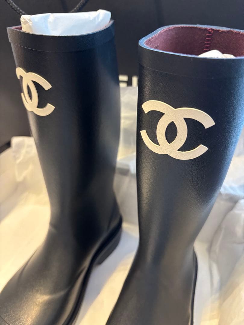 【新品未使用】CHANEL シャネル　レインブーツ　38 ジェニー着用
