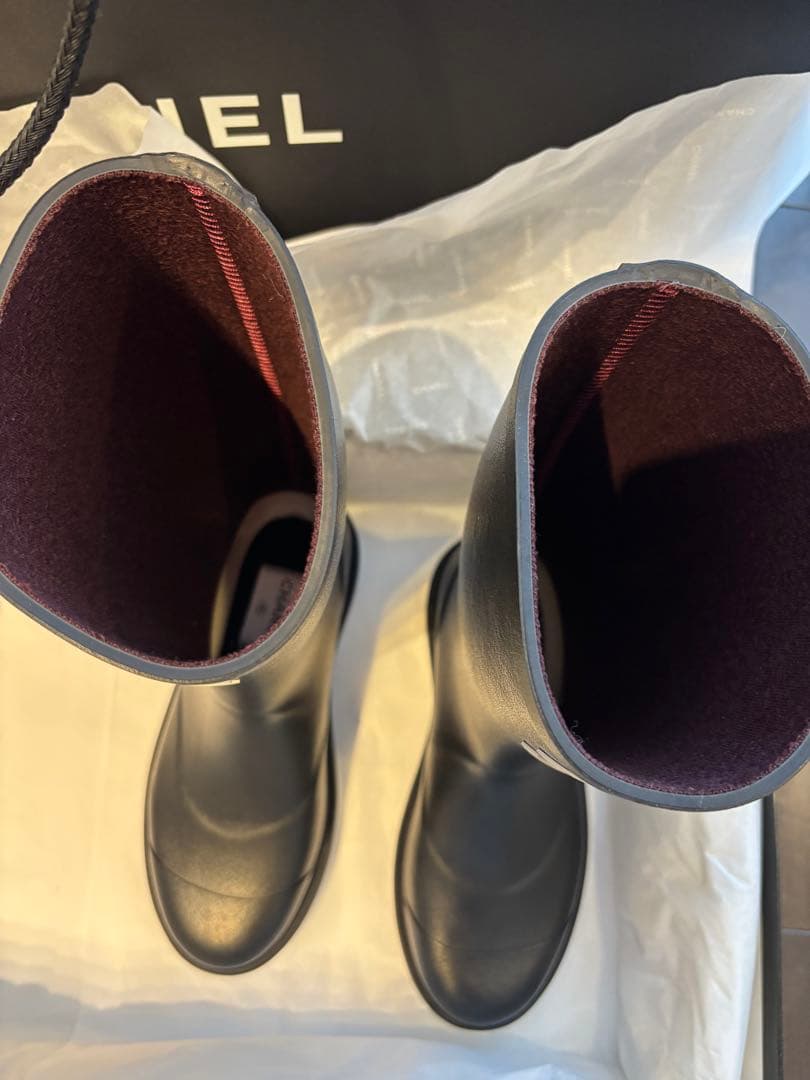 【新品未使用】CHANEL シャネル　レインブーツ　38 ジェニー着用