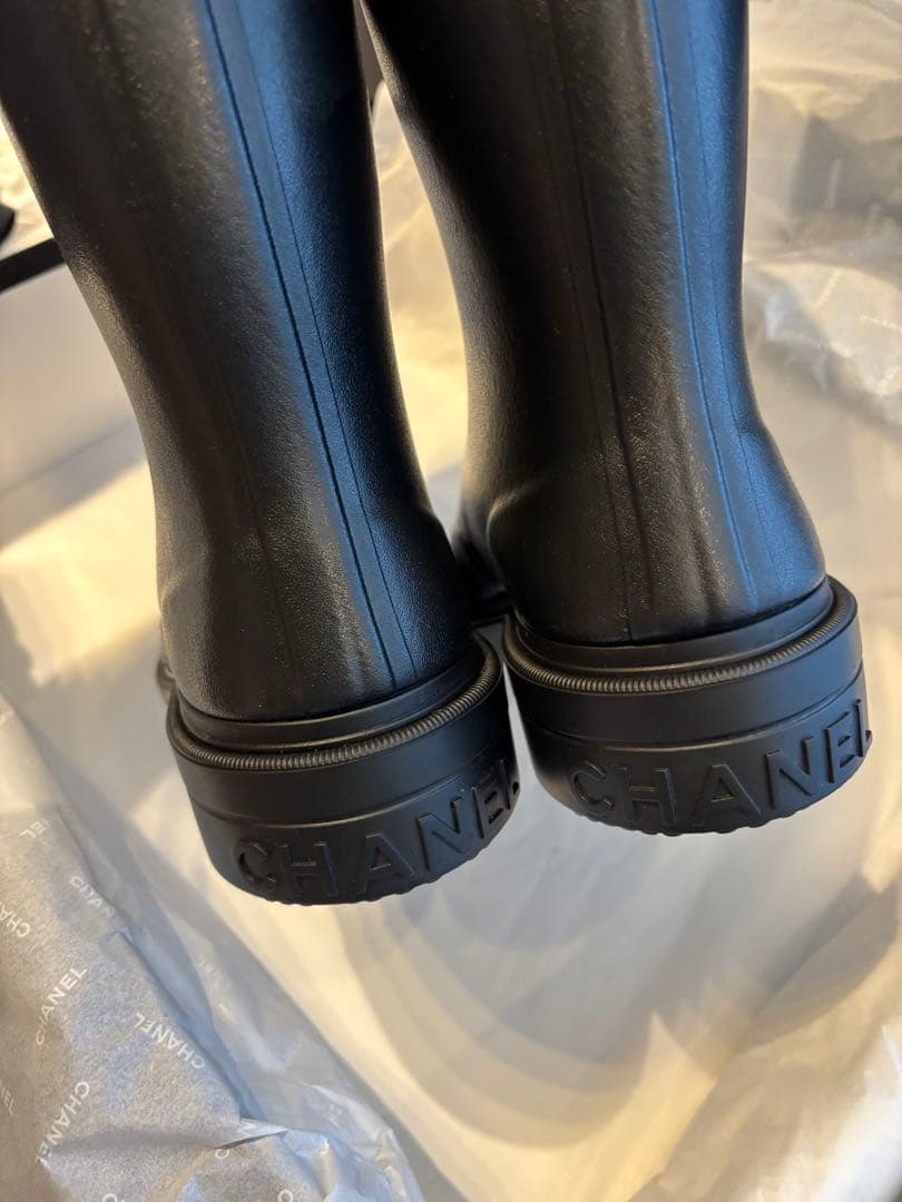 【新品未使用】CHANEL シャネル　レインブーツ　38 ジェニー着用