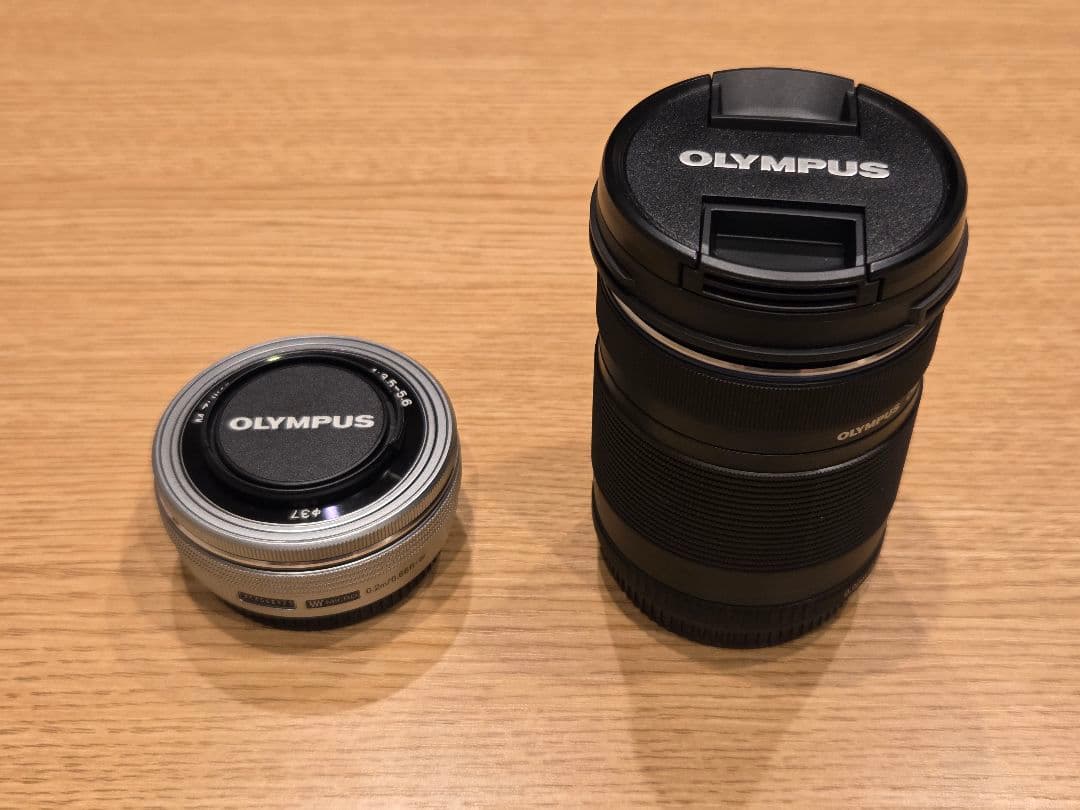 【超美品】オリンパスOM-D E-M10 Mark IV EZダブルズームキット