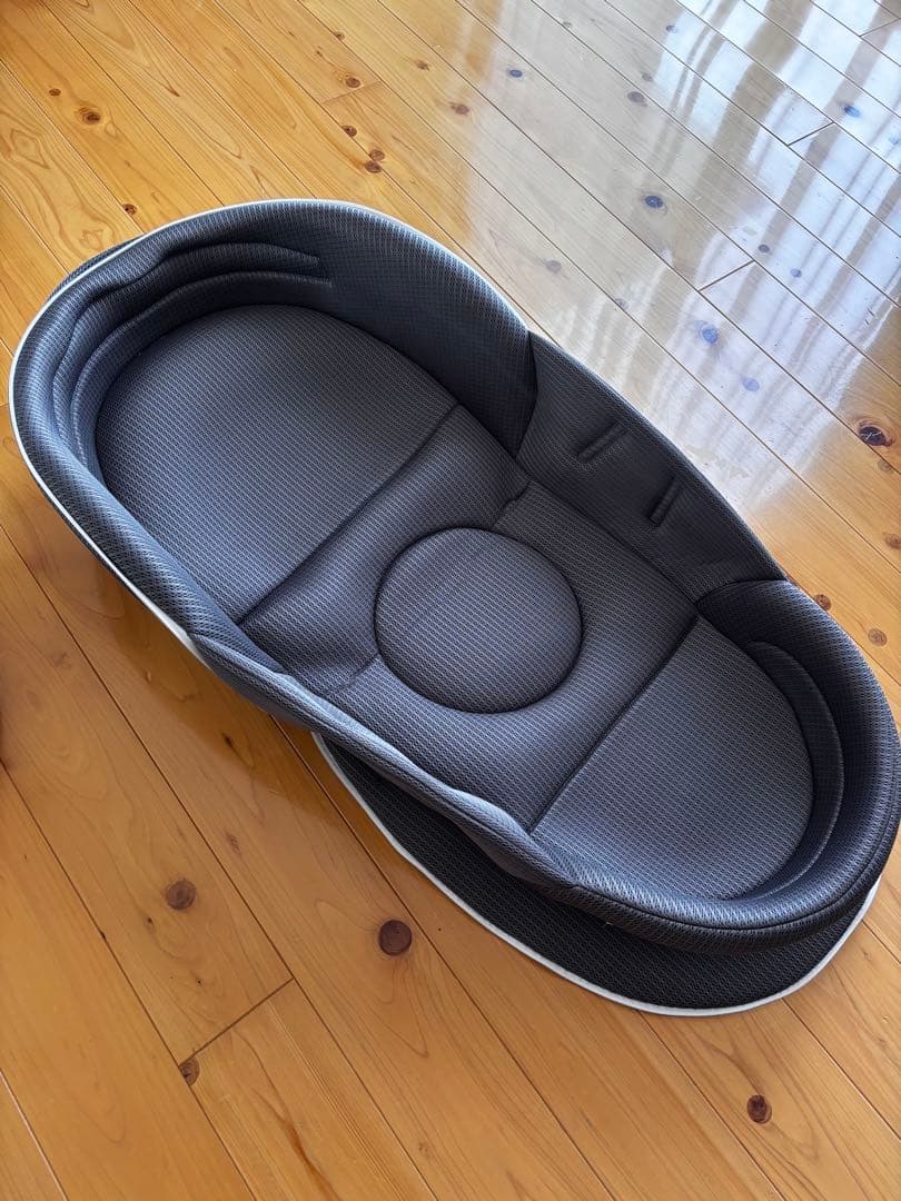 【ベビーアムール】ベッドインベッド　グレー