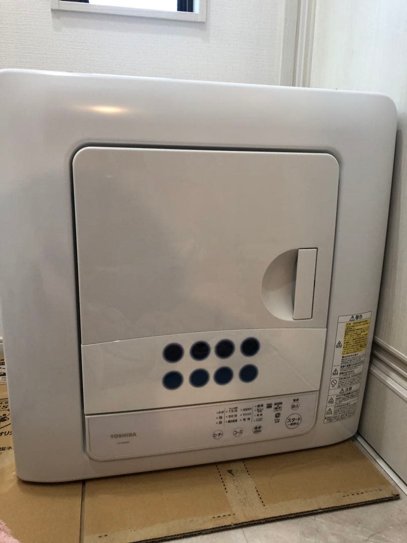 TOSHIBA ED-608(W) 電気式衣類乾燥機　2023年製