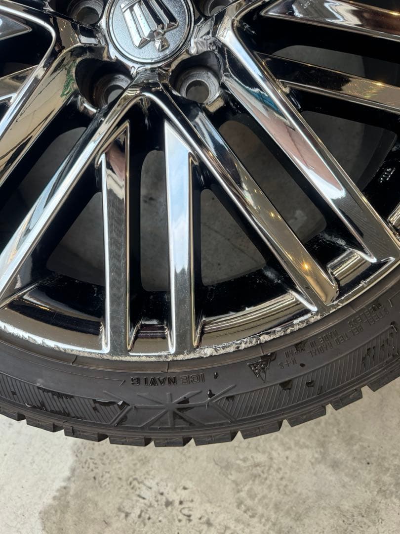 21クラウン スタッドレスタイヤ ホイールセット 18インチ