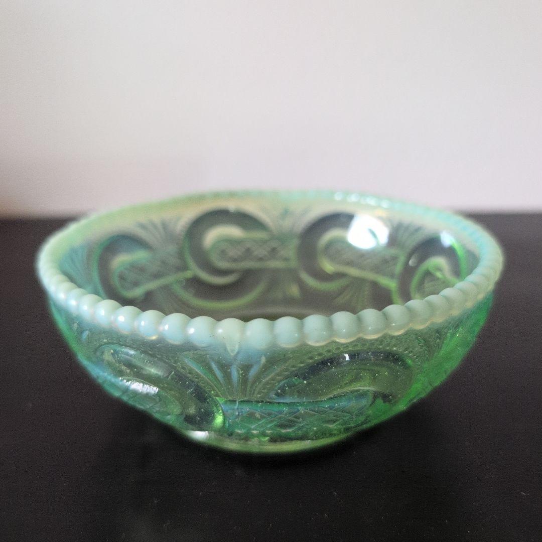 最終値下げ　ウランガラス　渦つなぎ紋　鉢　3客