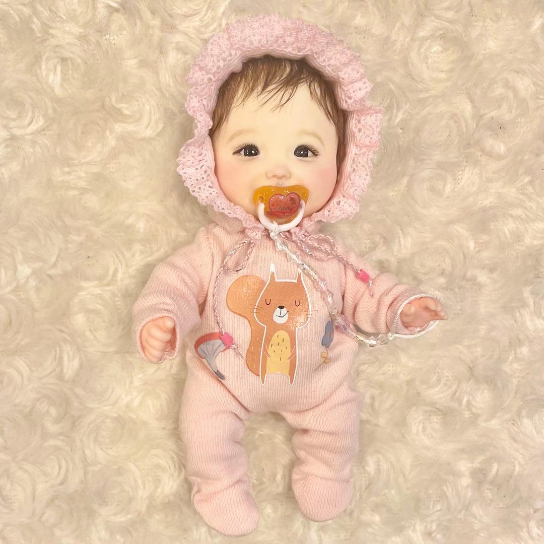 樹脂粘土ベビー おしゃぶりベビー ごきげん