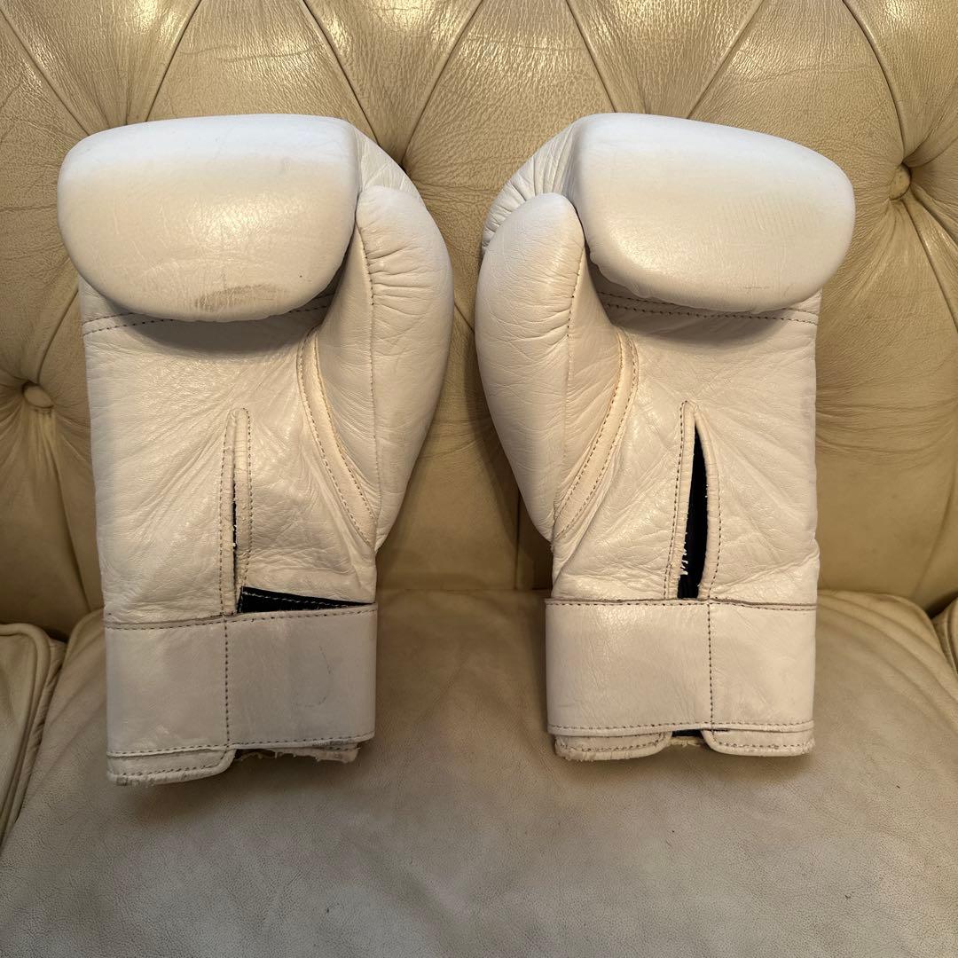 ☆★Winning ウィニングボクシンググローブ 10oz ホワイト☆★正規品