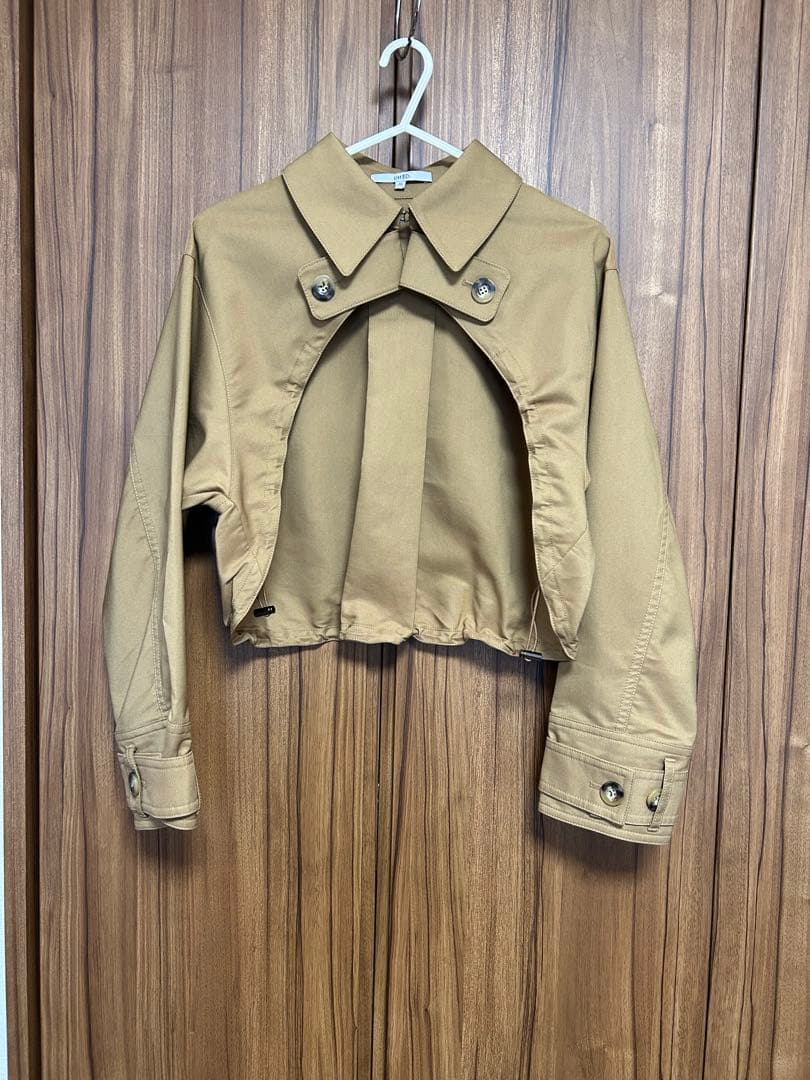 美品★ トレンチショートブルゾン