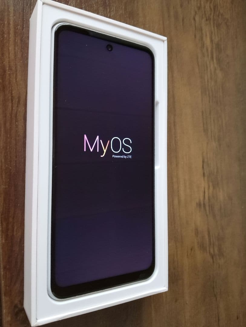 Libero 5G Ⅱ simフリー ホワイト