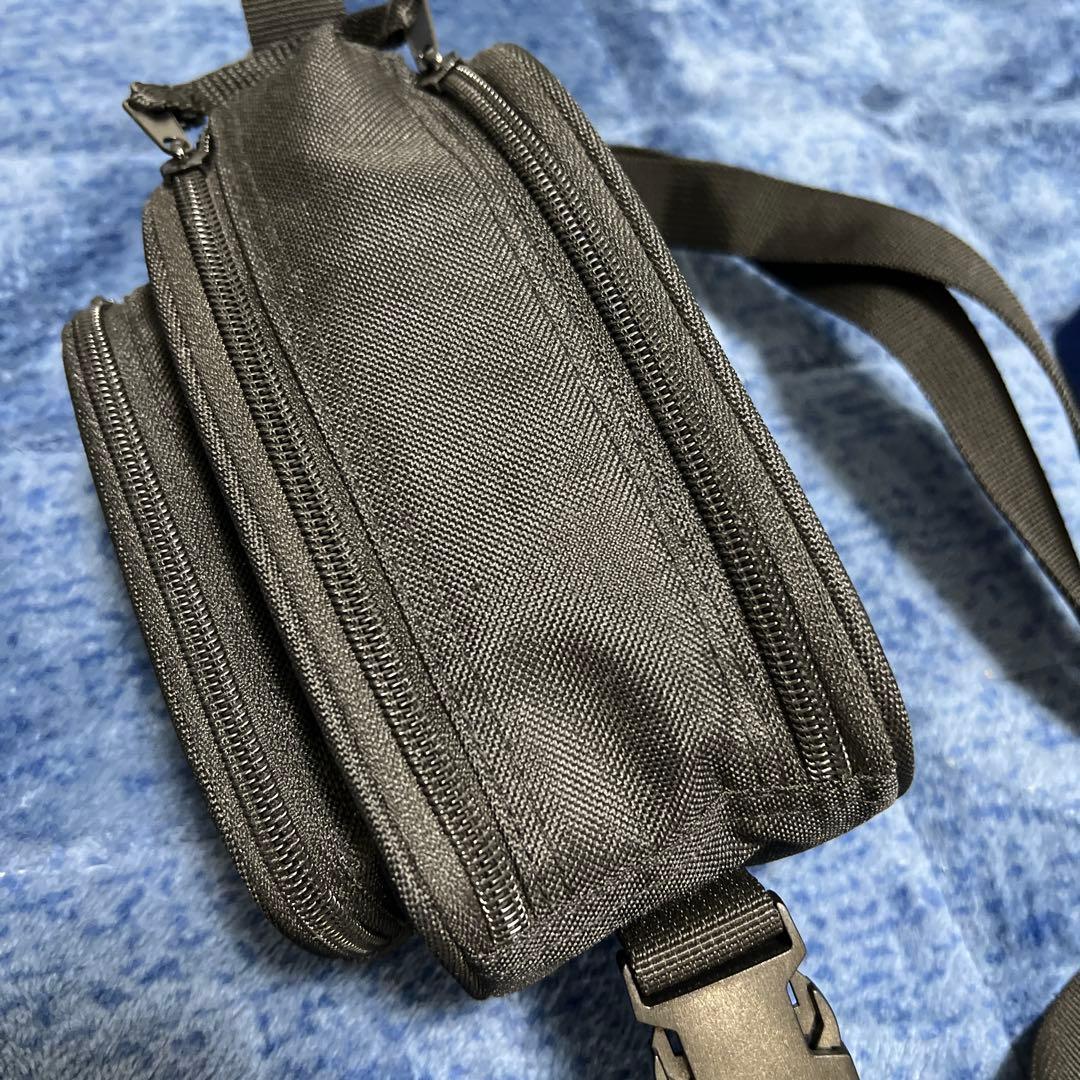 ビデオカメラ JVC GZ-E242