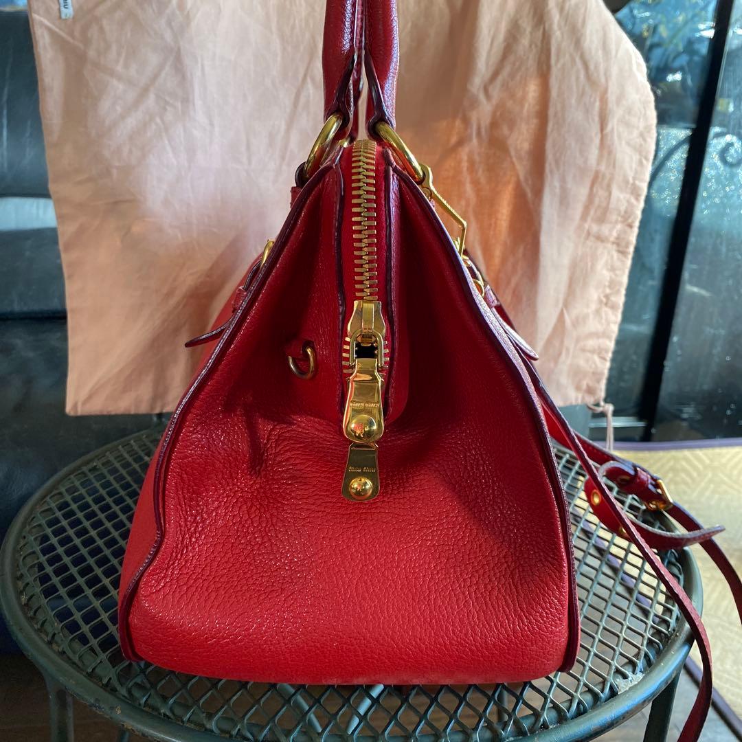 MIU MIU 赤 レザー ハンドバッグ ショルダー2Way