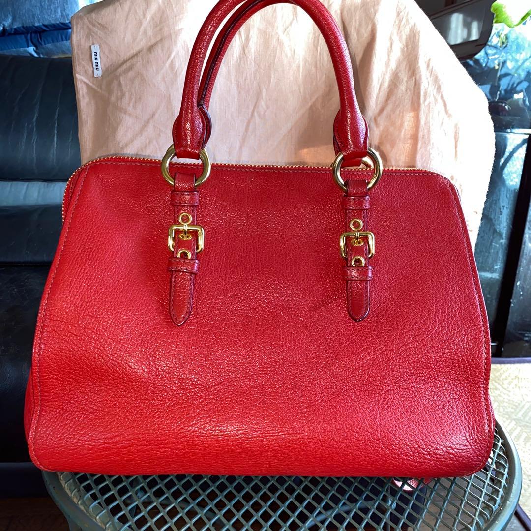 MIU MIU 赤 レザー ハンドバッグ ショルダー2Way