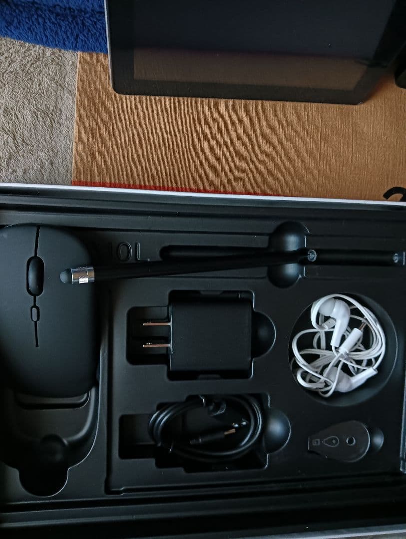 AppleiPad第10世代(バッテリー最大容量100%確認済み) キ-ボ-ド