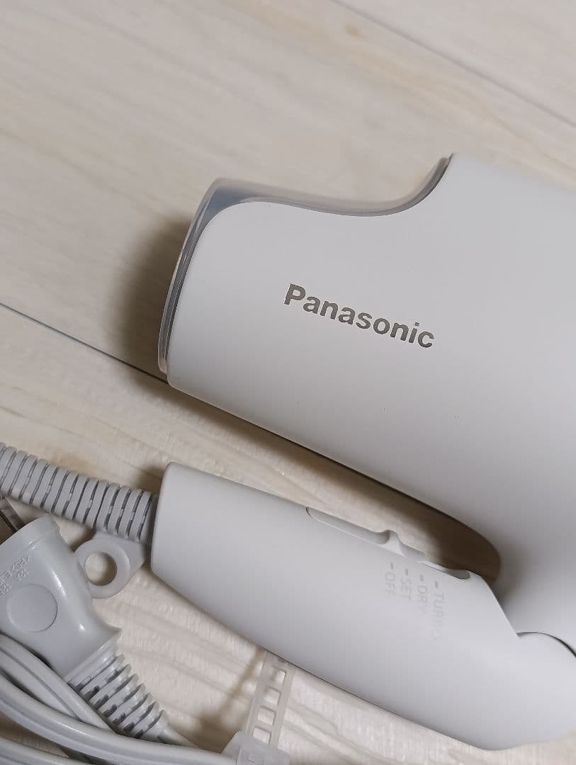 パナソニック ナノケア Panasonic EH-NA0G 22年製 WH