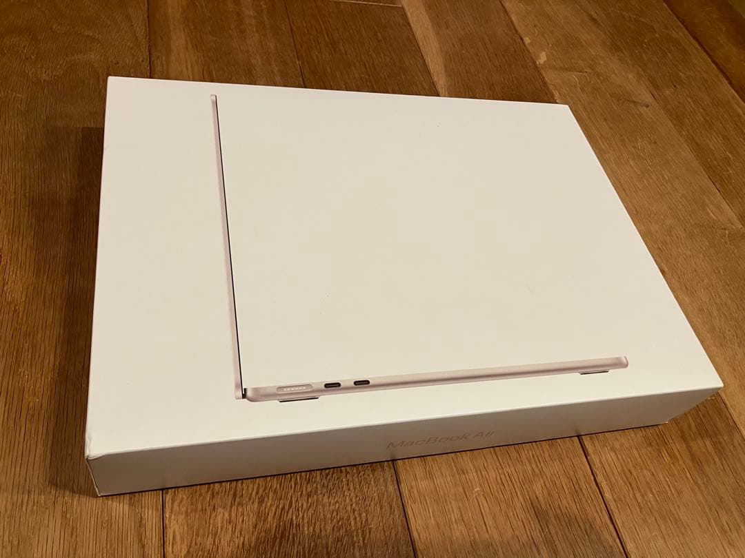 まめおに　MacBook 2022 air M2 スターライト