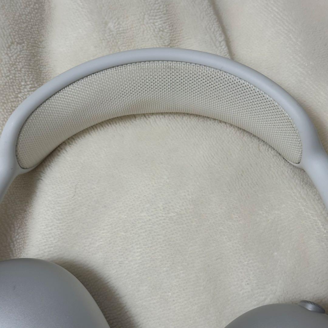 【美品】AirPods Max シルバー正規品付属ケース付きノイズキャンセリング