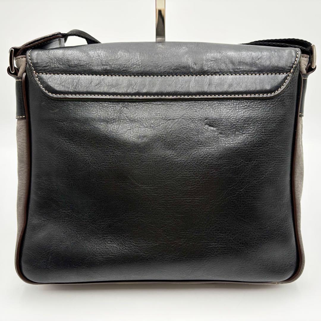 極美品 ココマイスター ショルダーバッグ グッドオールドミラノ ヌバック グレー