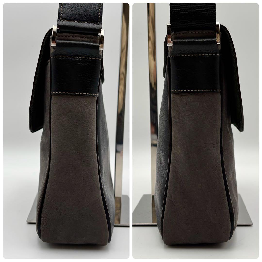 極美品 ココマイスター ショルダーバッグ グッドオールドミラノ ヌバック グレー