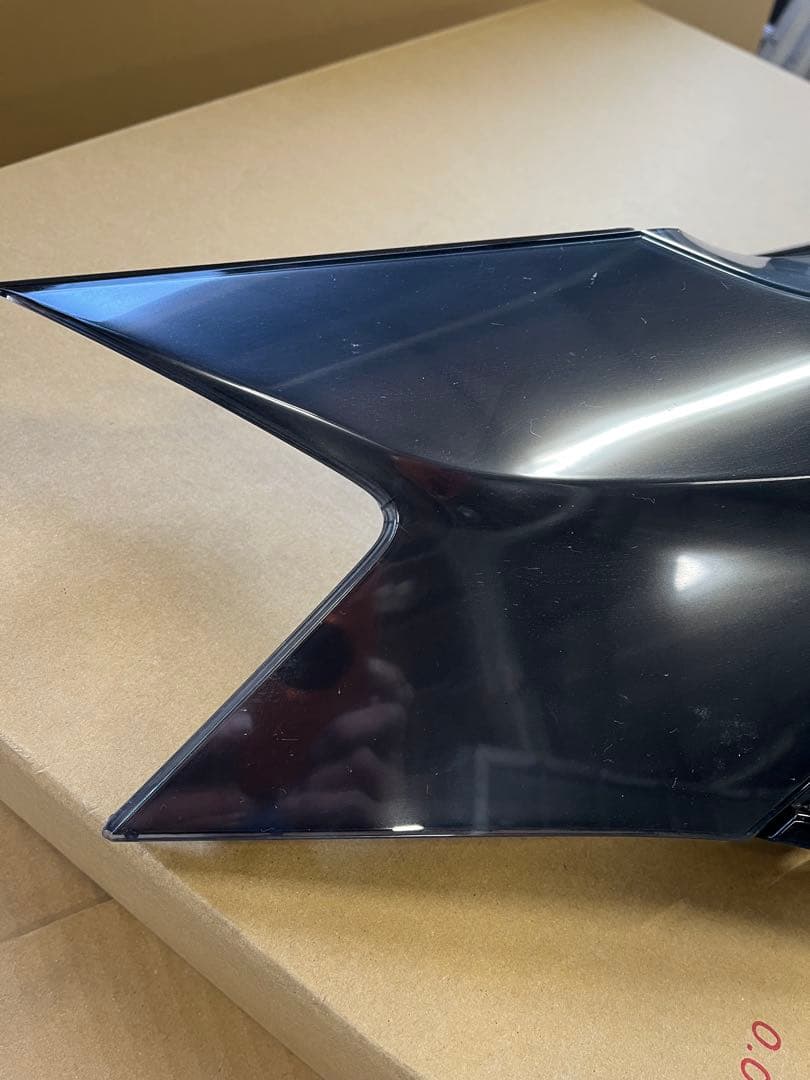 ホンダベゼル RU3 ハイブリッド フロントグリル