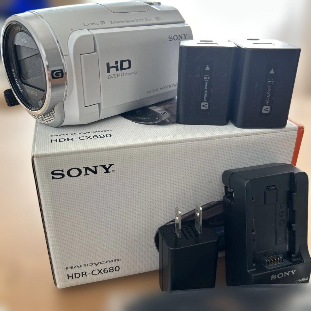 美品ソニー HDR-CX680 ハンディカムと別売り部品他ケースあり