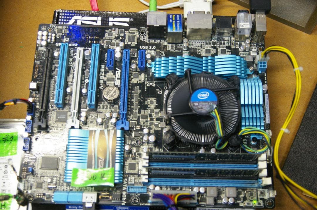 ASUS/P8Z68-V +i7-2600K+120GB/SSD/8GBメモリー