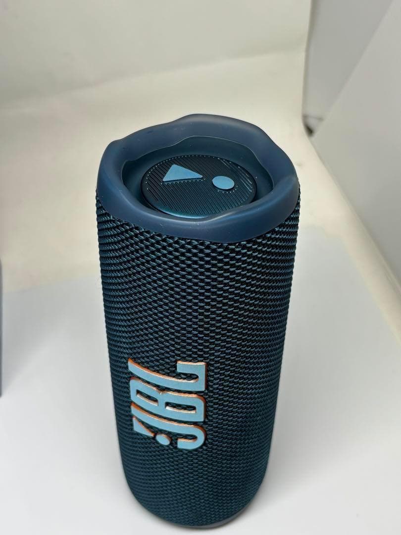 音を持ち歩こう！JBL FLIP6 防水Bluetoothスピーカー