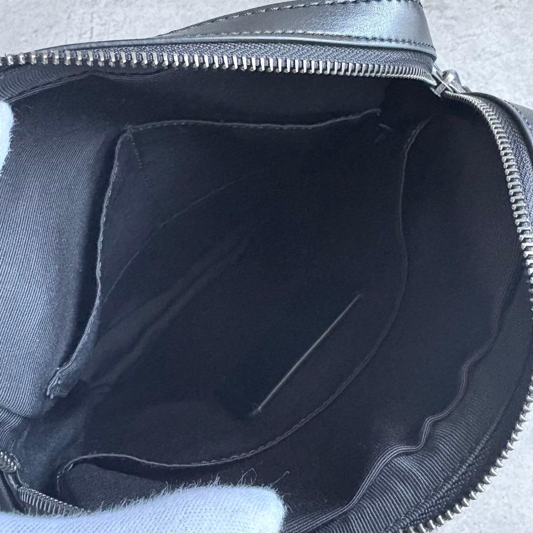 【極美品】COACH シグネチャー フライトバッグ ショルダーバッグ チャーム付