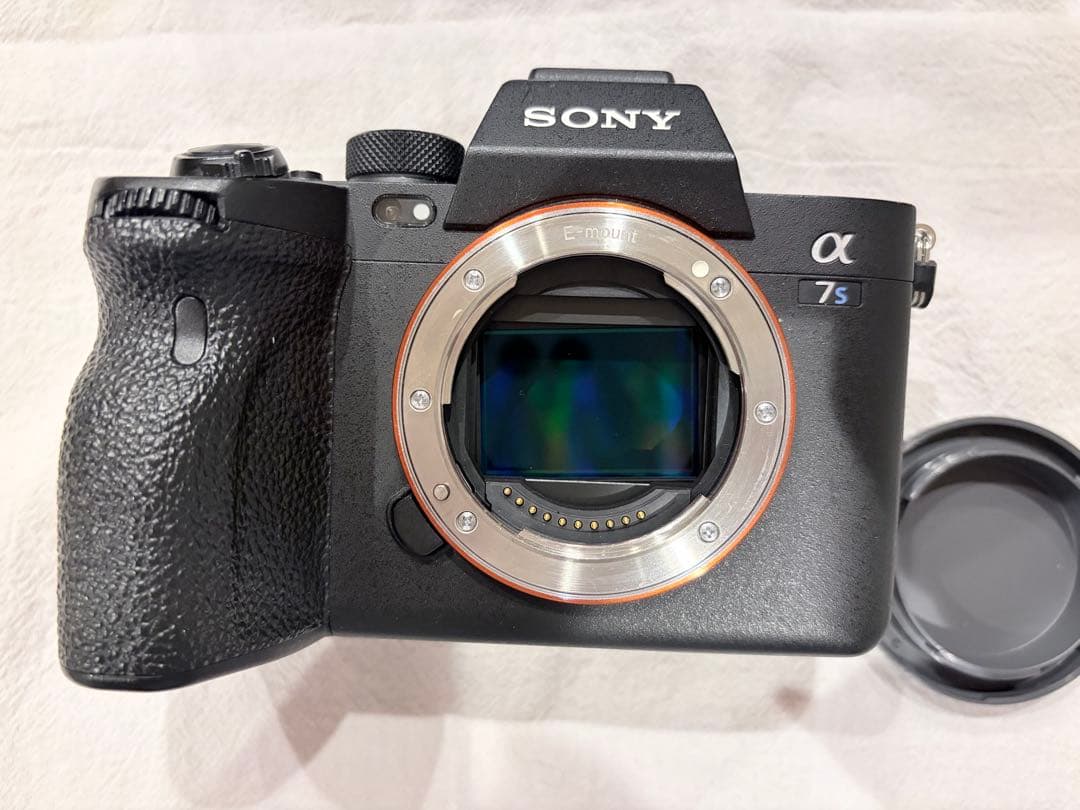 ソニー フルサイズデジタル一眼カメラ　a7siii
