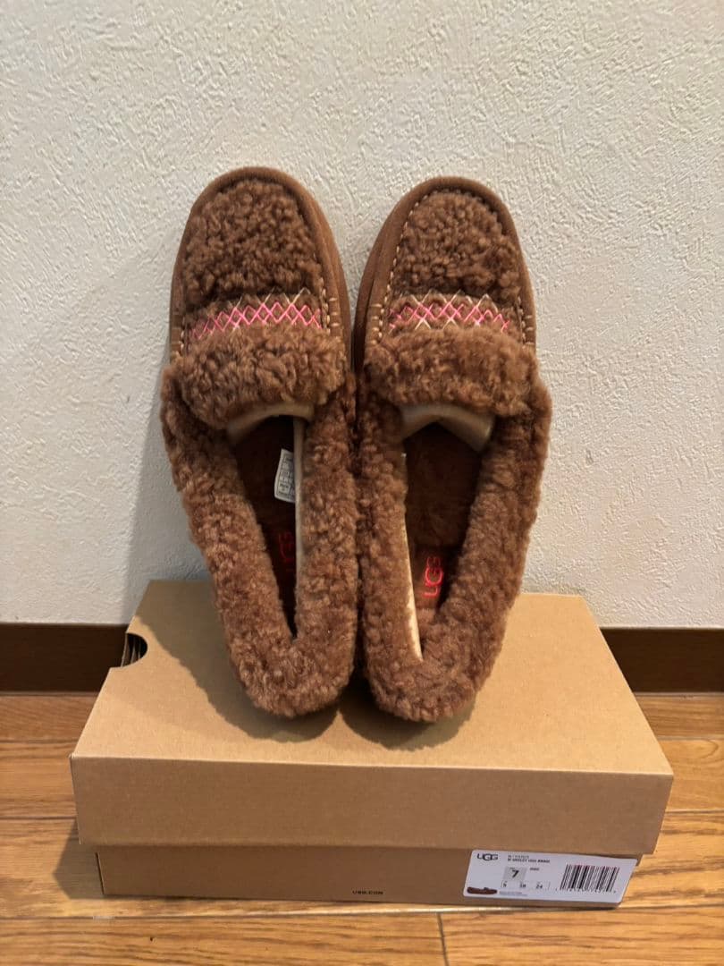新品アグ UGG ANSLEY BRAID アンスレー ブレイド モカシン