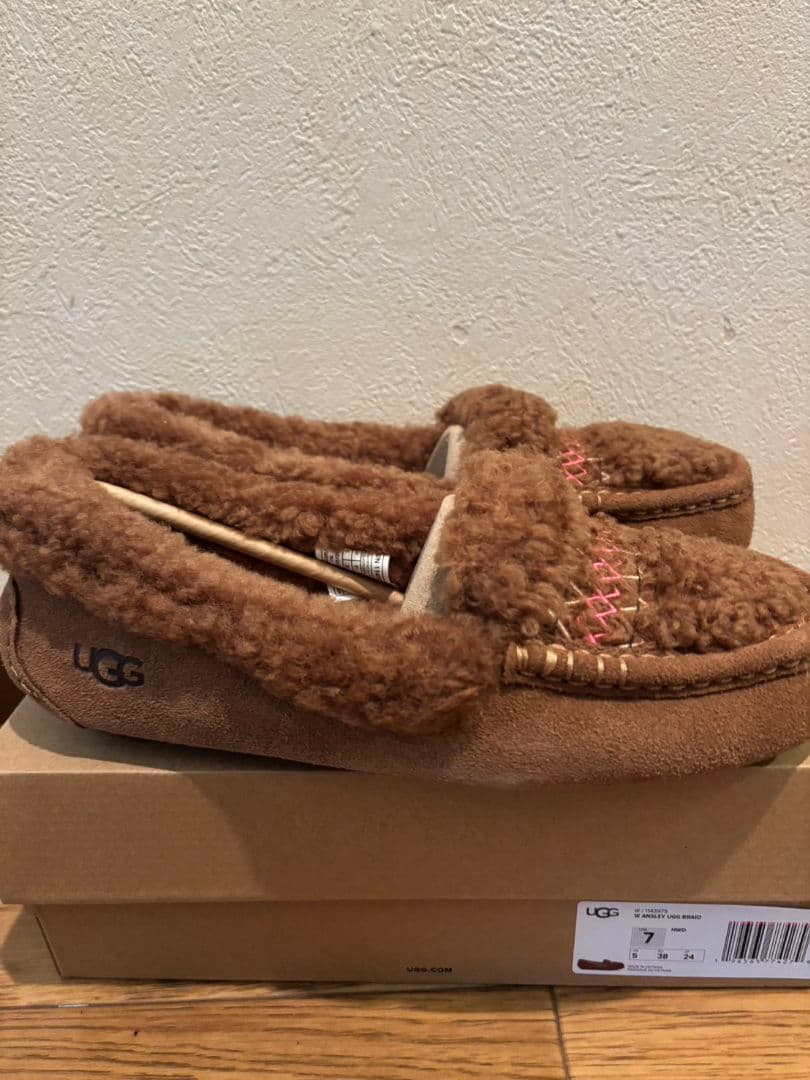 新品アグ UGG ANSLEY BRAID アンスレー ブレイド モカシン