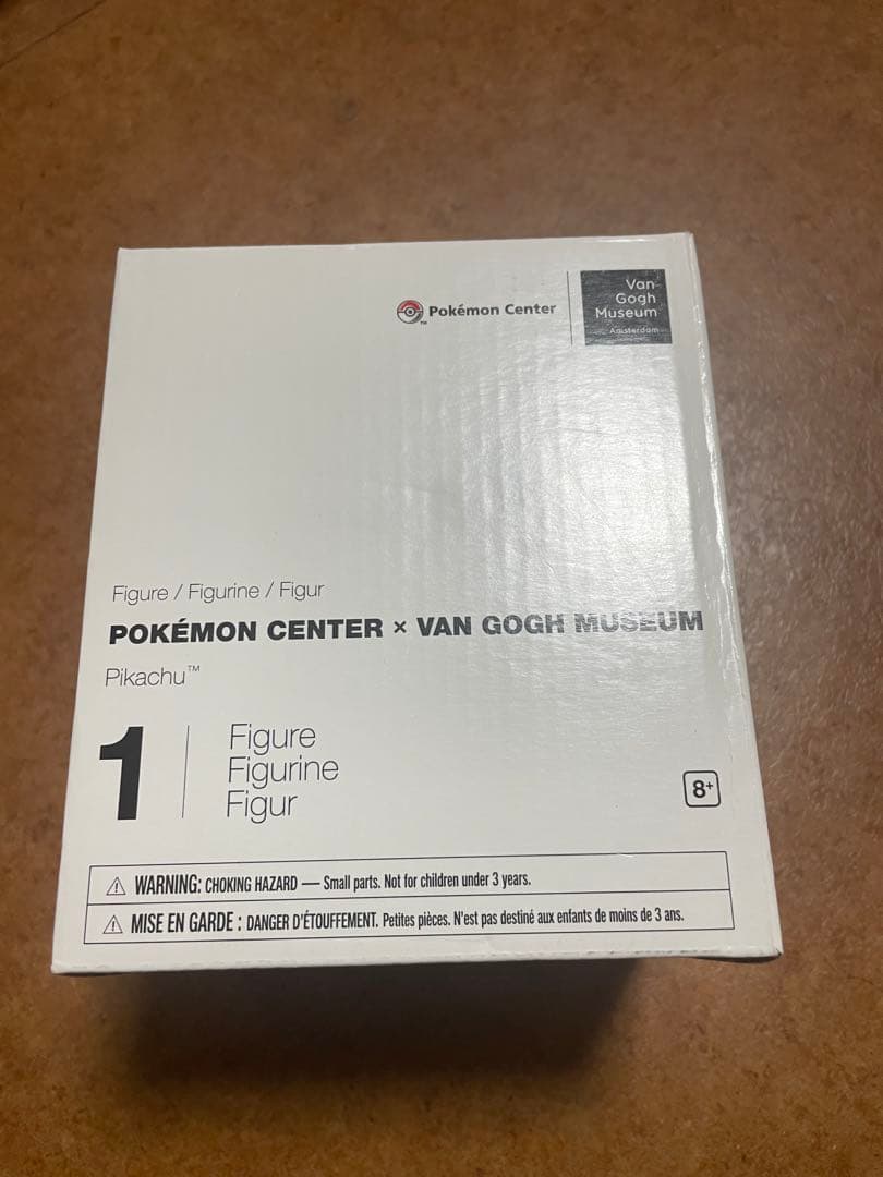 箱痛みあり　値引き　ゴッホピカチュウ　フィギュア