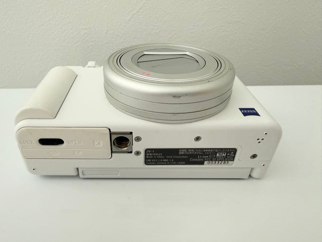 【ジャンク品】SONY VLOGCAM ZV-1