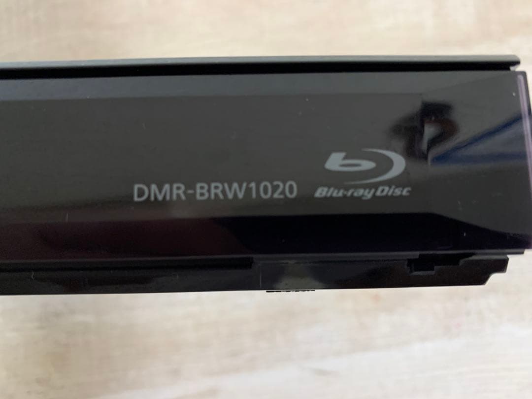 綺麗です！ パナソニック　1TBブルーレイ　DMR BRW 1020