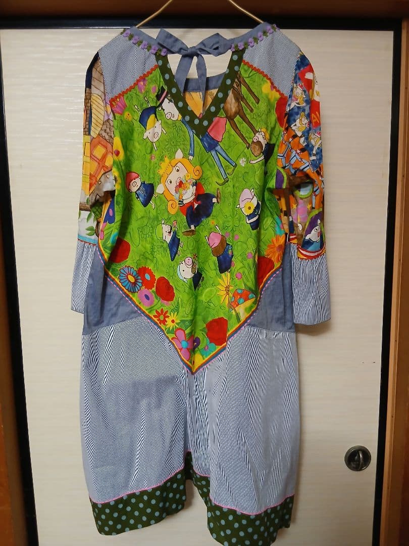 アルベロベロ アリスと可愛いキャラクターワンピース　最終お値下げ　値下げ不可！