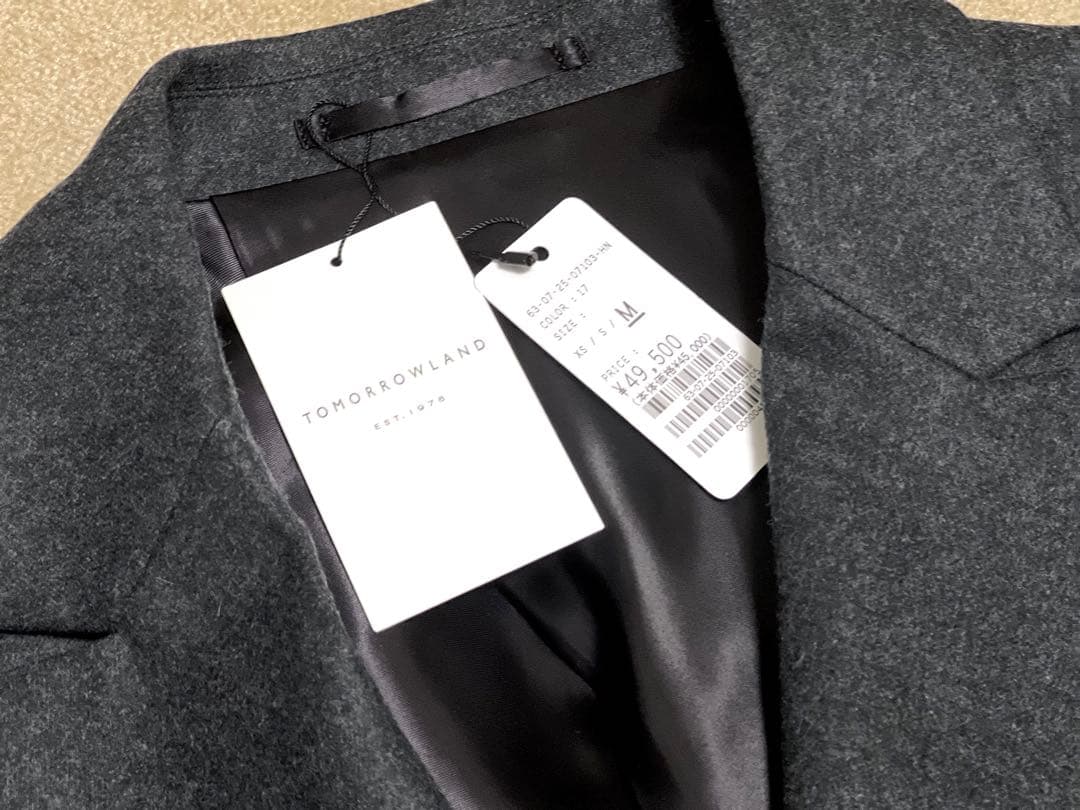 【最終値下げ】TOMMOROWLAND ウールダブルブレステッド4Bジャケット